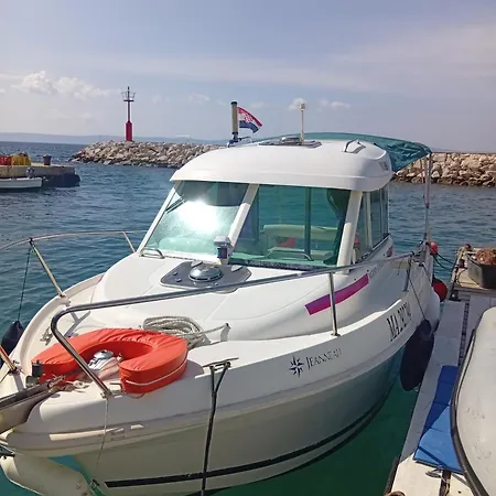 Harbour-side With Beautiful Terrace Appartamento